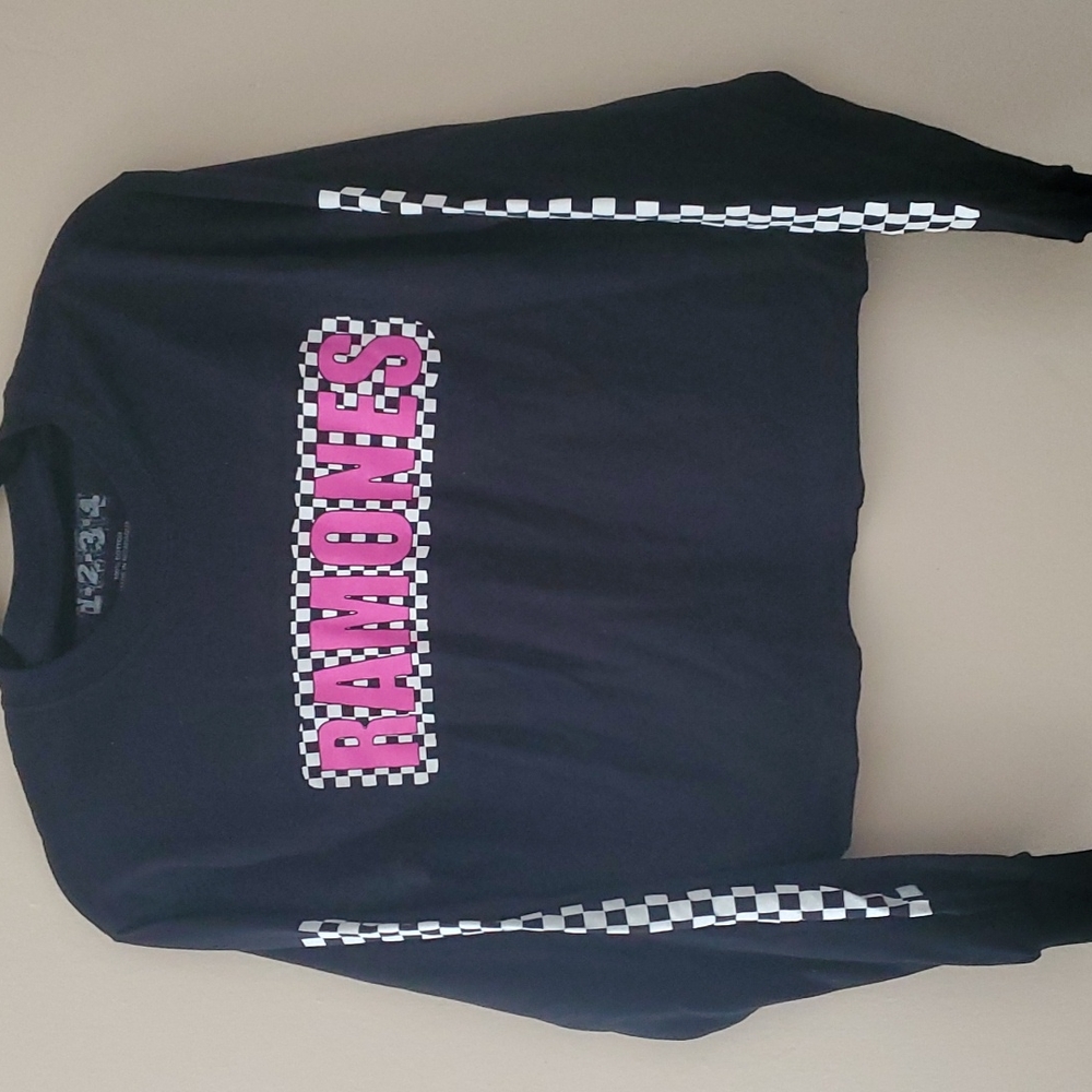 Vintage graphic crop top